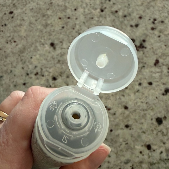 doTERRA Spa Citrus Bliss Hand Lotion 2.5 Oz - Picture 3 of 3